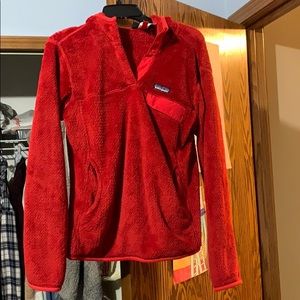 Hooded Patagonia pullover